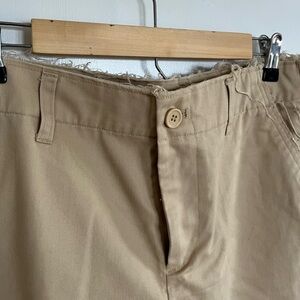 Wide leg khaki’s
